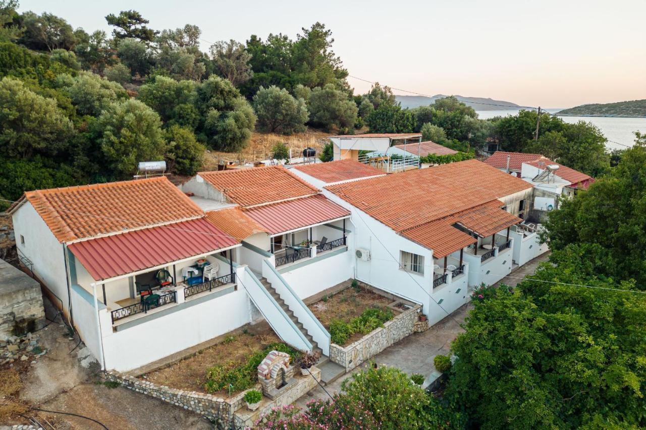Sea Salt Apartments Poseidonion Екстер'єр фото
